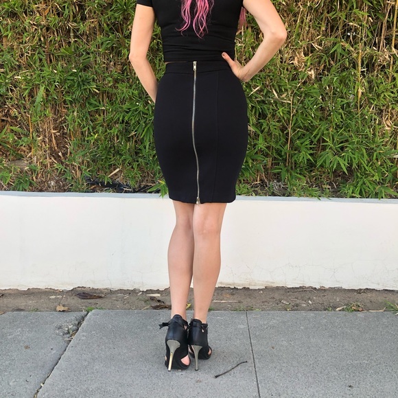 Betsey Johnson High Waist Zipper Pencil Skirt - Picture 5 of 8